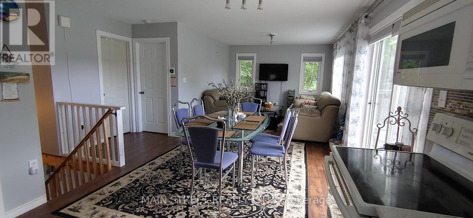 Single Family House Bungalow for Sale in  ANDEK TRAIL Highlands East (Glamorgan) 