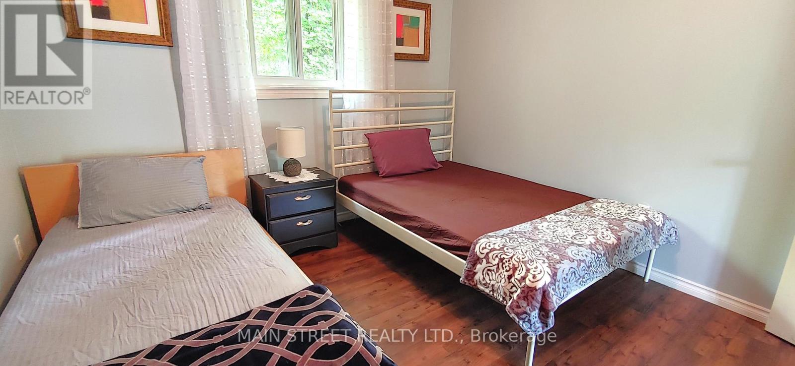 Single Family House Bungalow for Sale in  ANDEK TRAIL Highlands East (Glamorgan) 