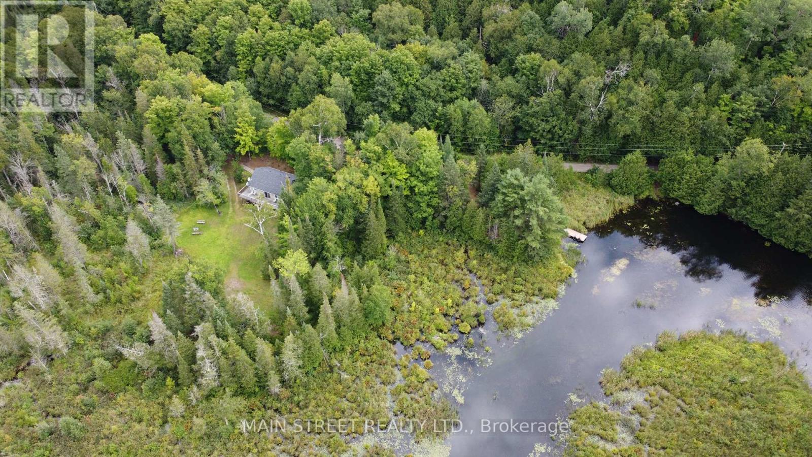 Single Family House Bungalow for Sale in  ANDEK TRAIL Highlands East (Glamorgan) 