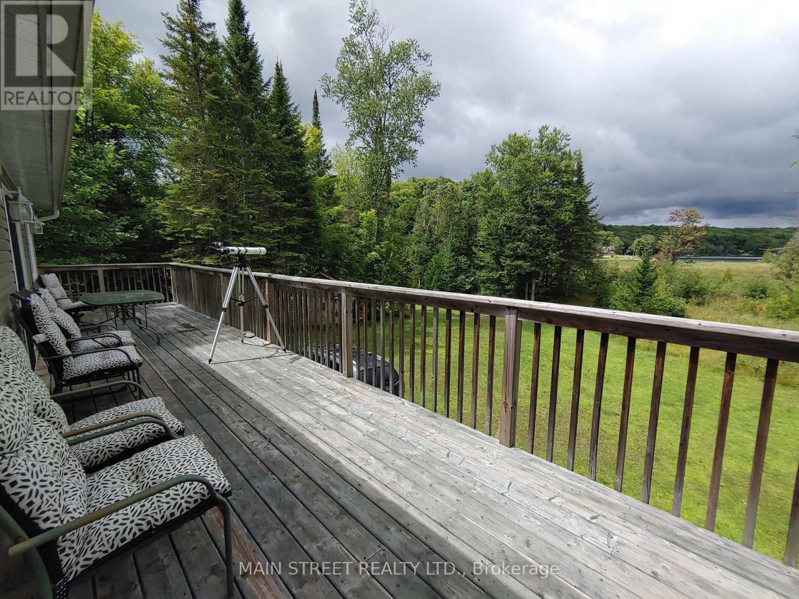 Single Family House Bungalow for Sale in  ANDEK TRAIL Highlands East (Glamorgan) 