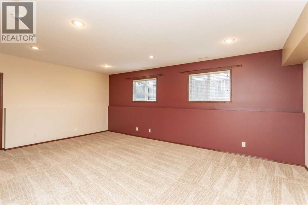 12 Irving Crescent, Red Deer