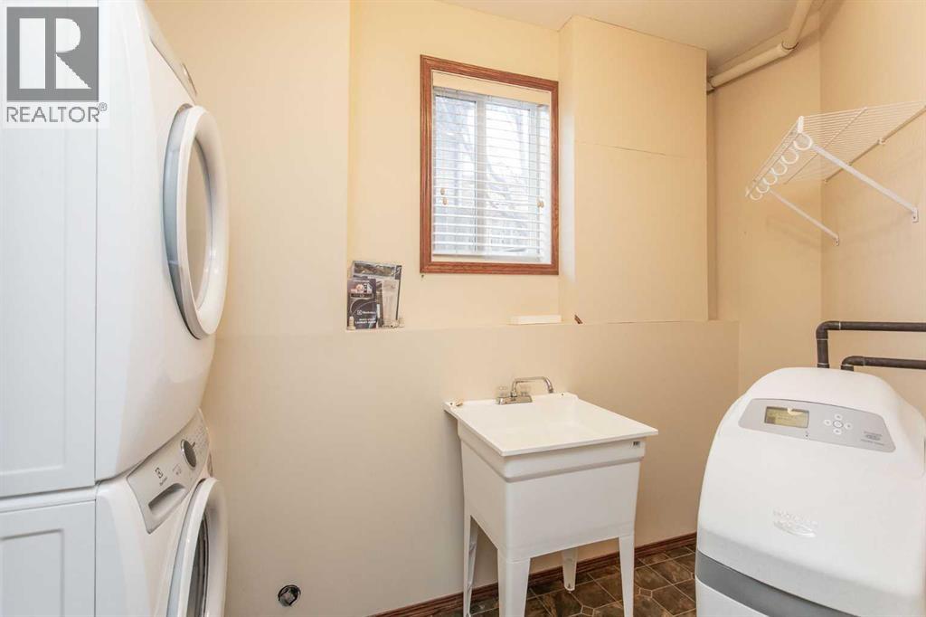 12 Irving Crescent, Red Deer