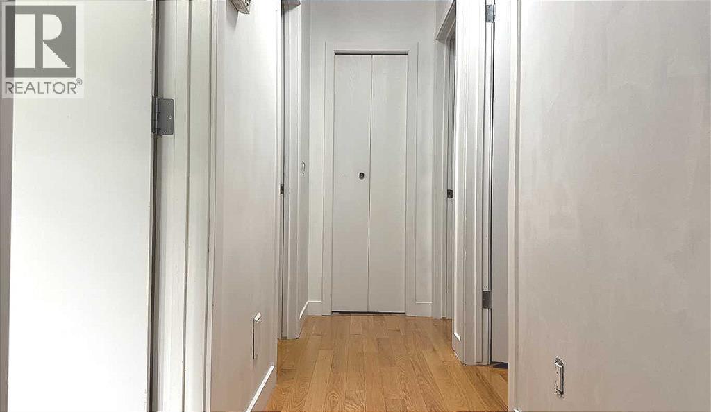 Single Family House 4 Level for Sale in   Avenue NE Pineridge Calgary 