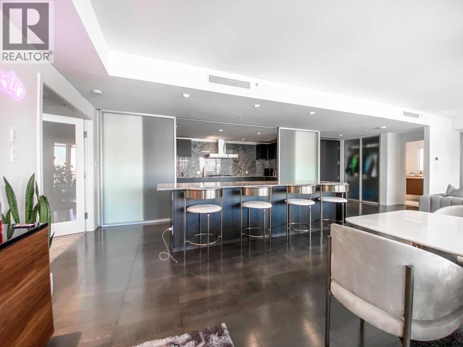 2702 1011 W CORDOVA STREET, Vancouver