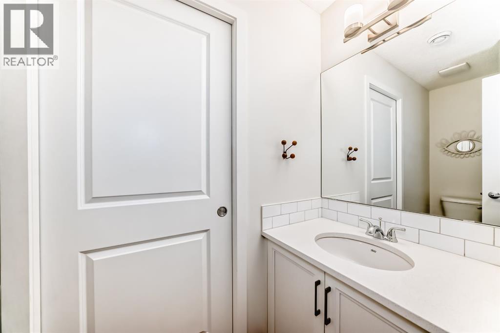 250 Fireside View, Cochrane