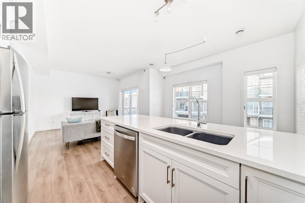 250 Fireside View, Cochrane