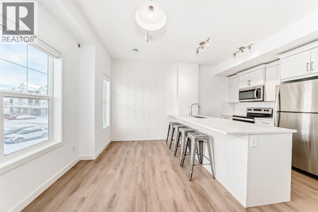 250 Fireside View, Cochrane