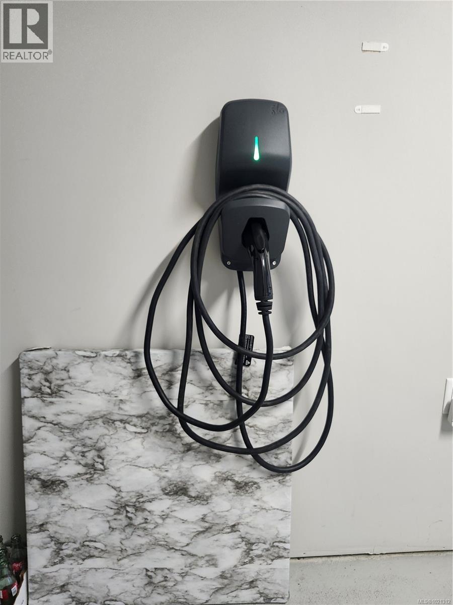 7 4355 Viewmont Avenue, Saanich