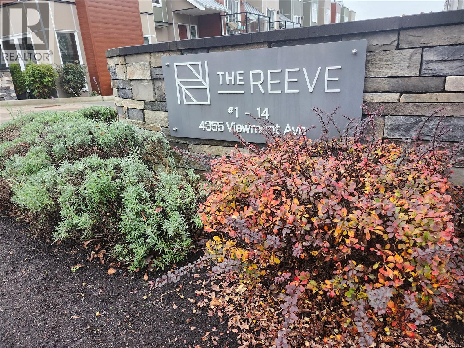 7 4355 Viewmont Avenue, Saanich