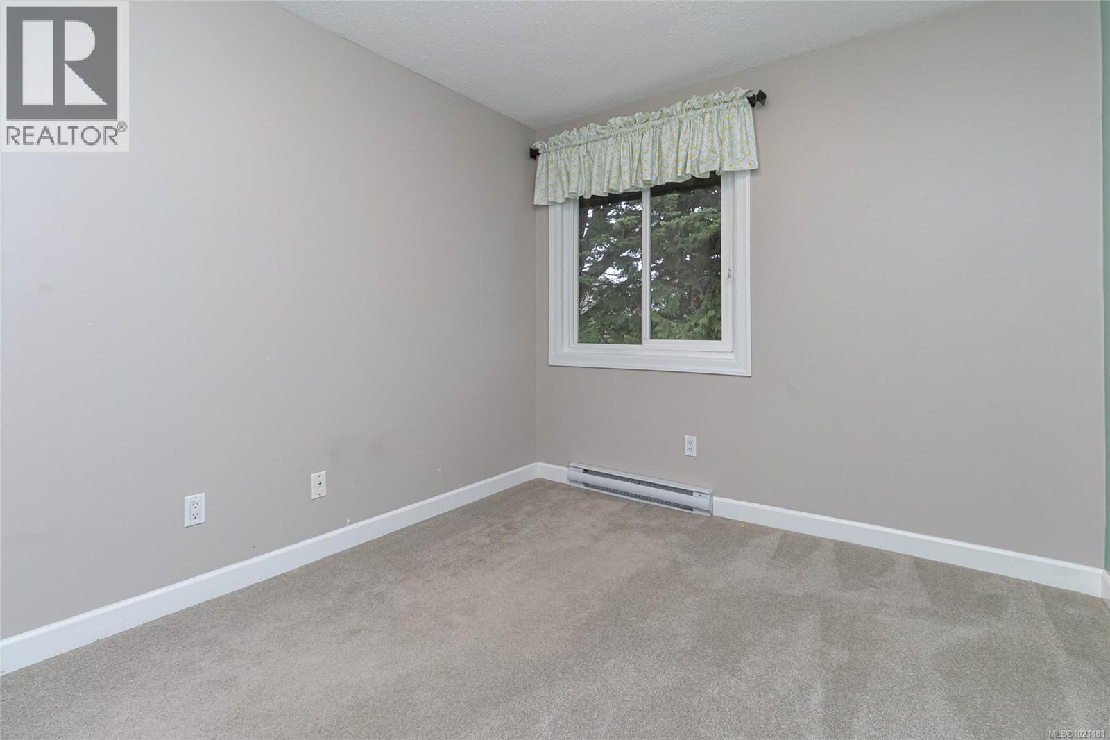 506 69 Gorge Road West, Saanich