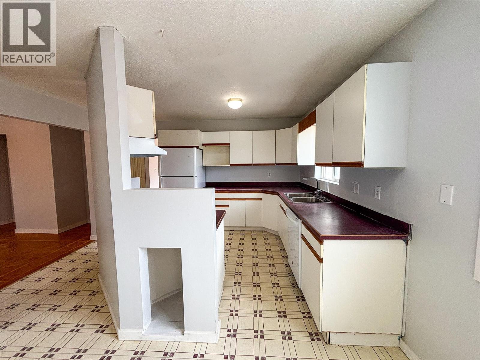 2866 95 Highway, Brisco