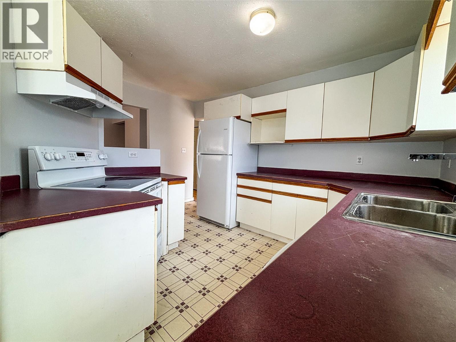 2866 95 Highway, Brisco