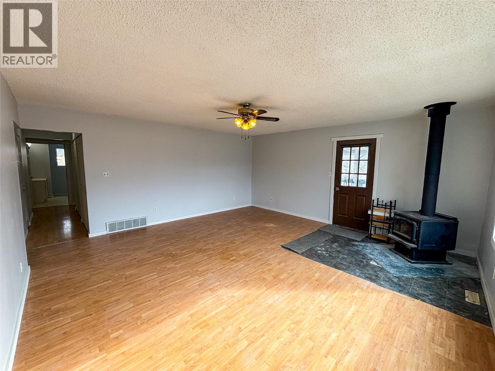 2866 95 Highway, Brisco