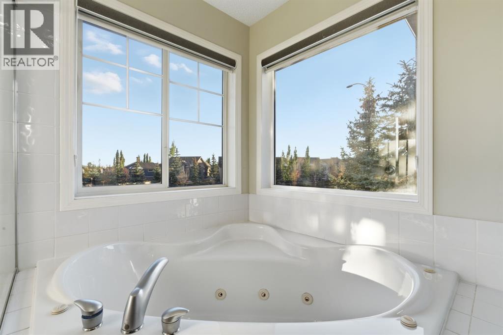 Single Family House for Sale in  Cougarstone Square SW Cougar Ridge Calgary 