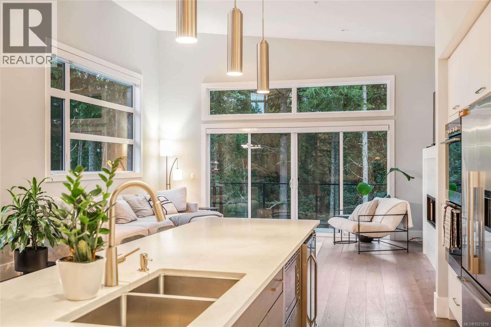 266 Crestline Terr, Nanaimo