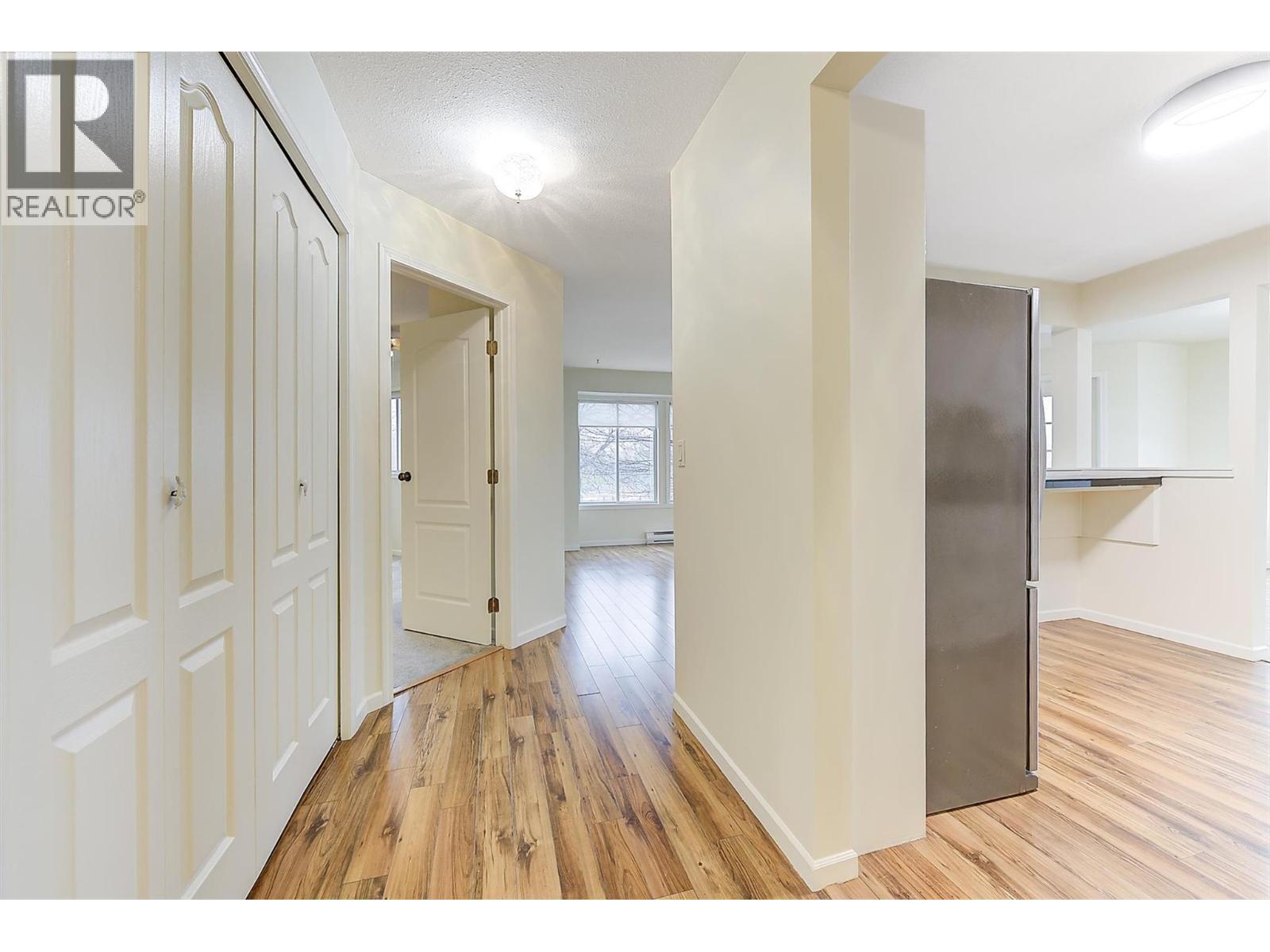 210 780 Houghton Road, Kelowna