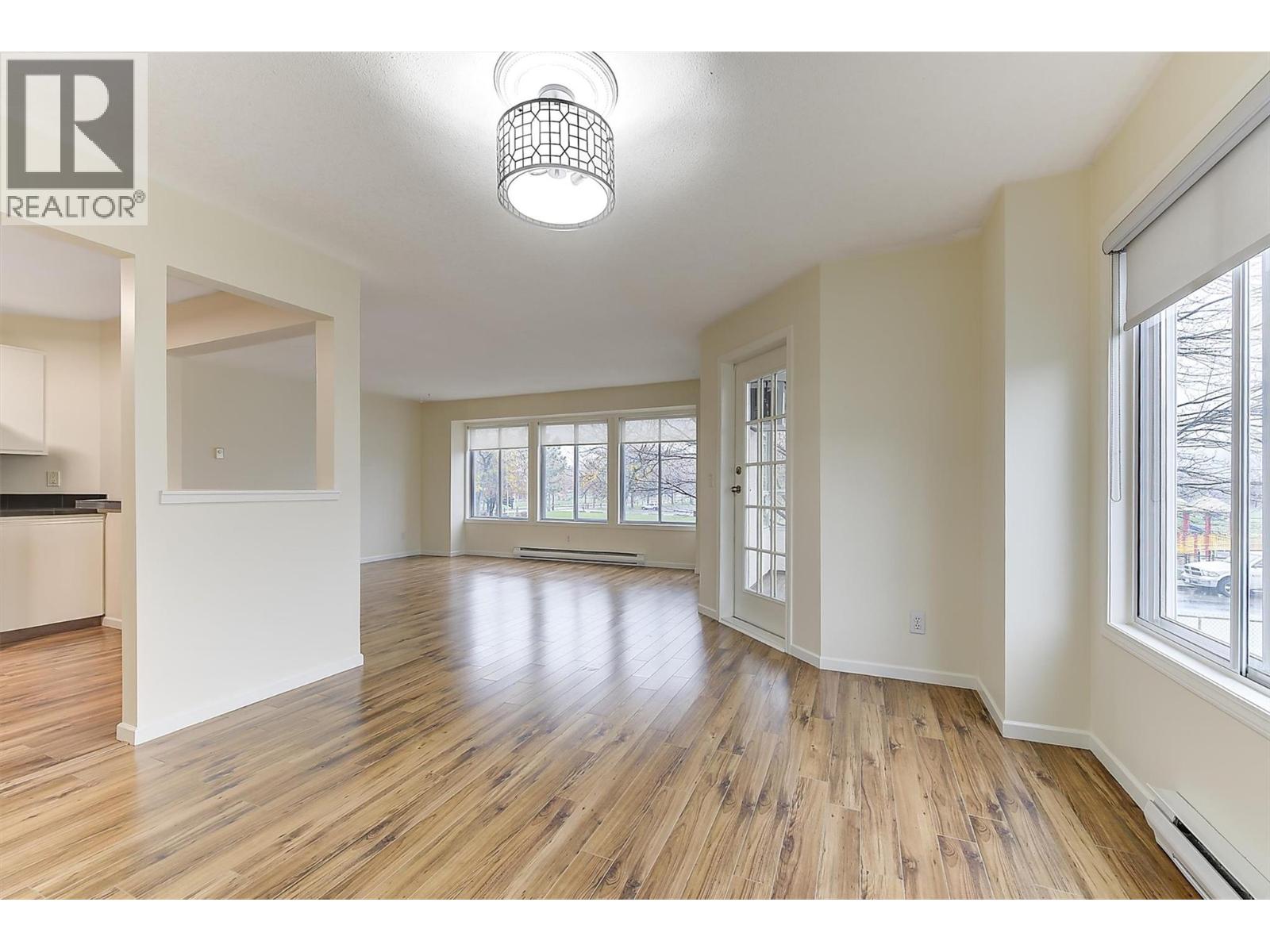 210 780 Houghton Road, Kelowna