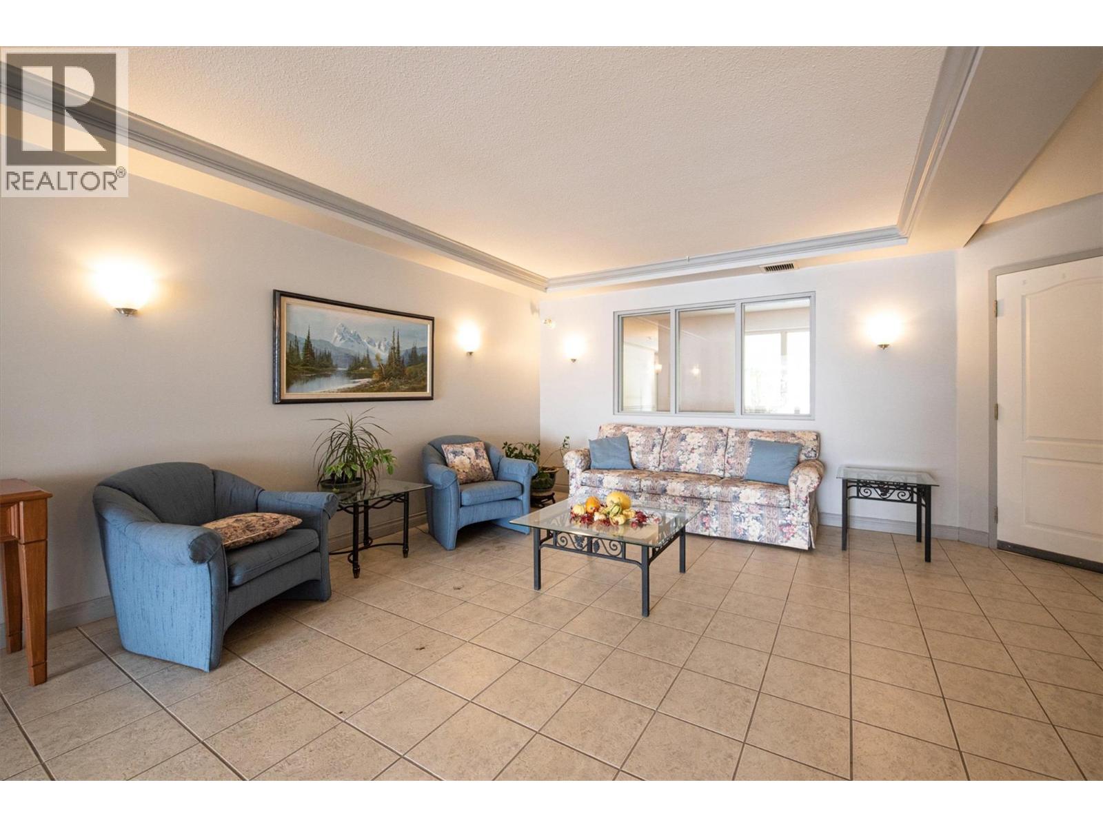 210 780 Houghton Road, Kelowna