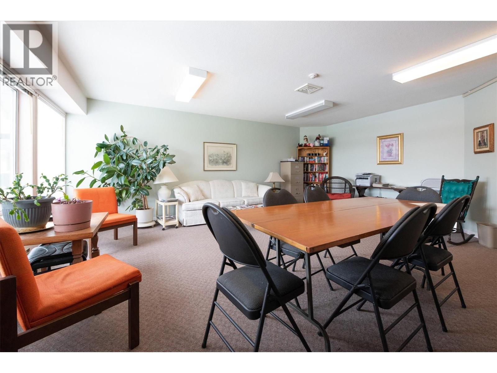 210 780 Houghton Road, Kelowna