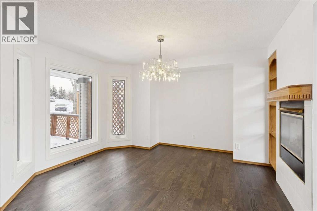 Single Family House for Sale in  Macewan Park View NW MacEwan Glen Calgary 