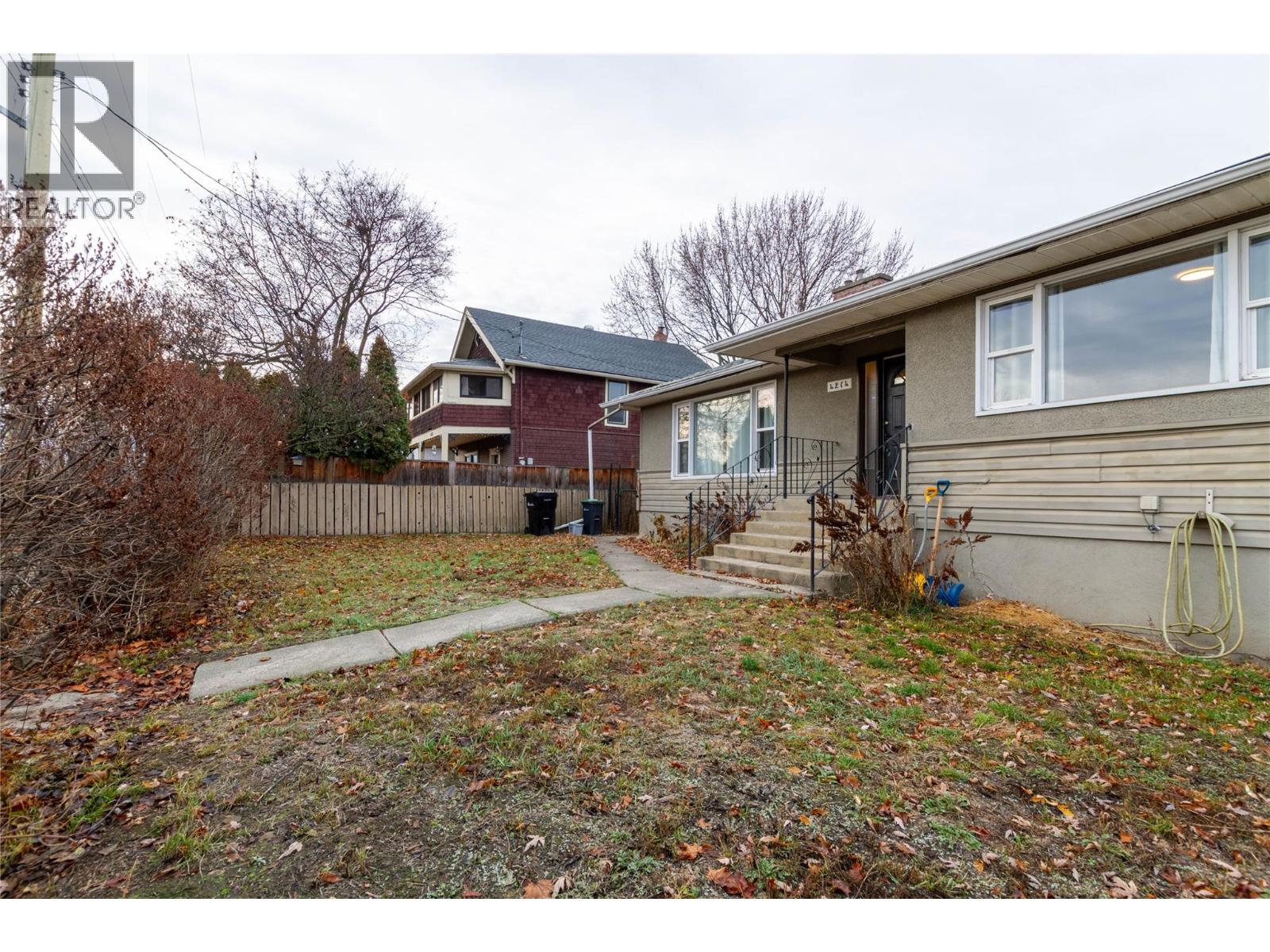  4214 34 Street, Vernon