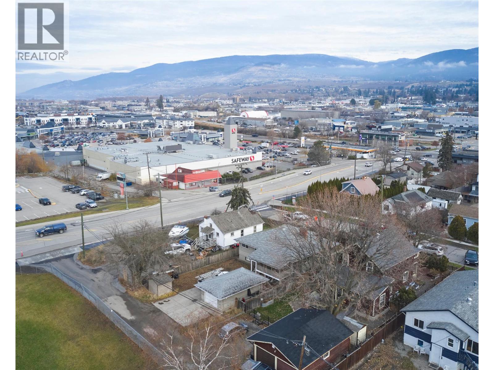 4214 34 Street, Vernon