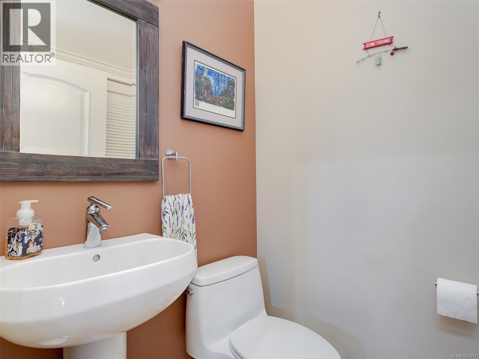 4 209 Superior Street, Victoria