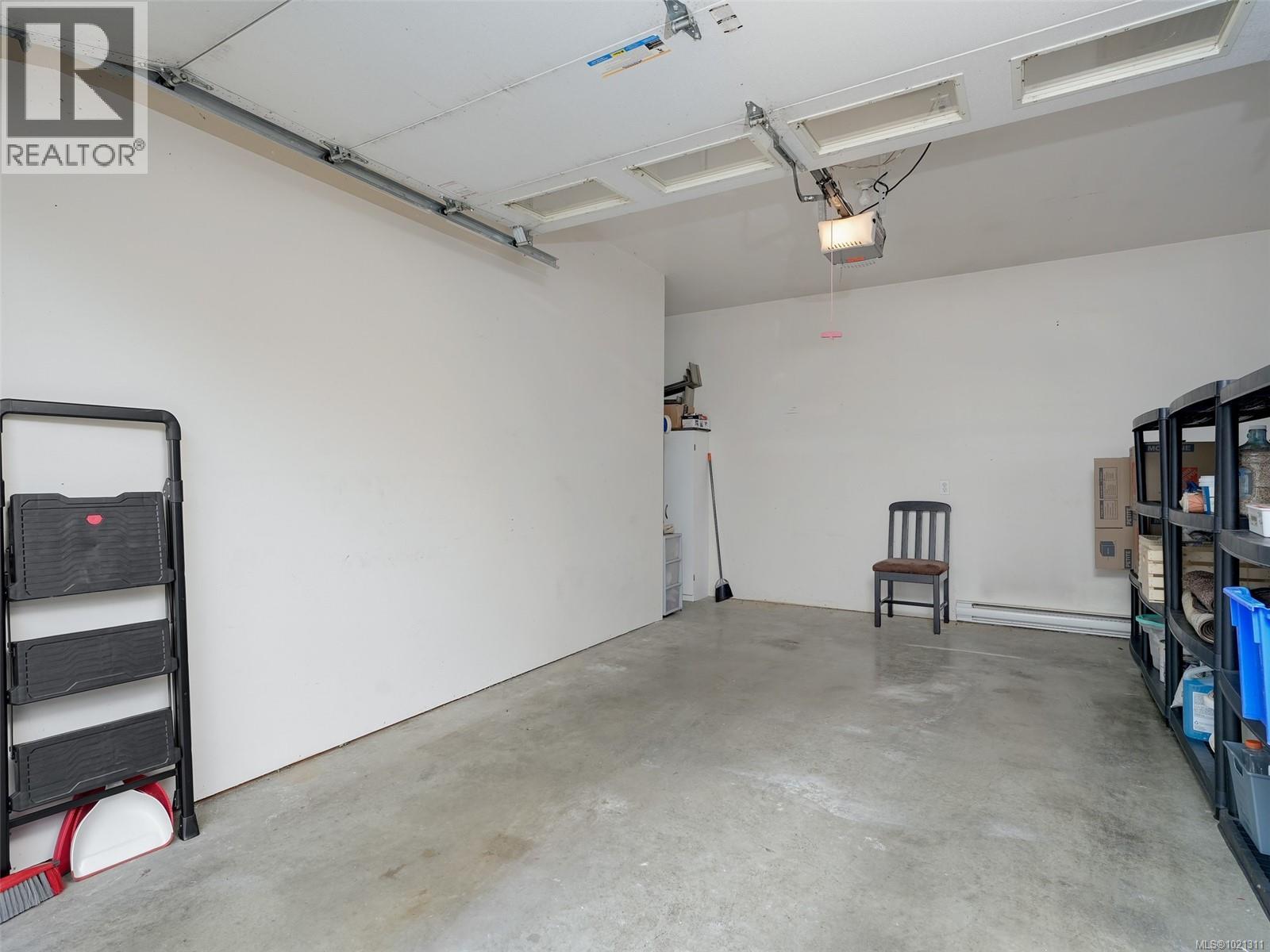 4 209 Superior Street, Victoria