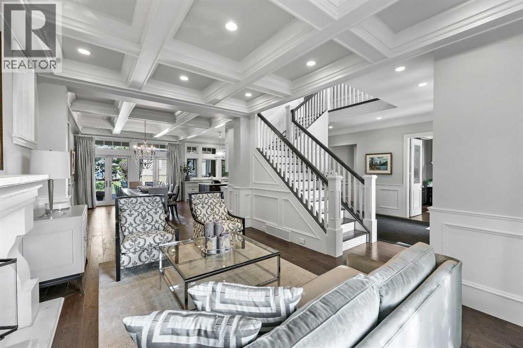 Single Family House for Sale in   Avenue SW Elboya Calgary 