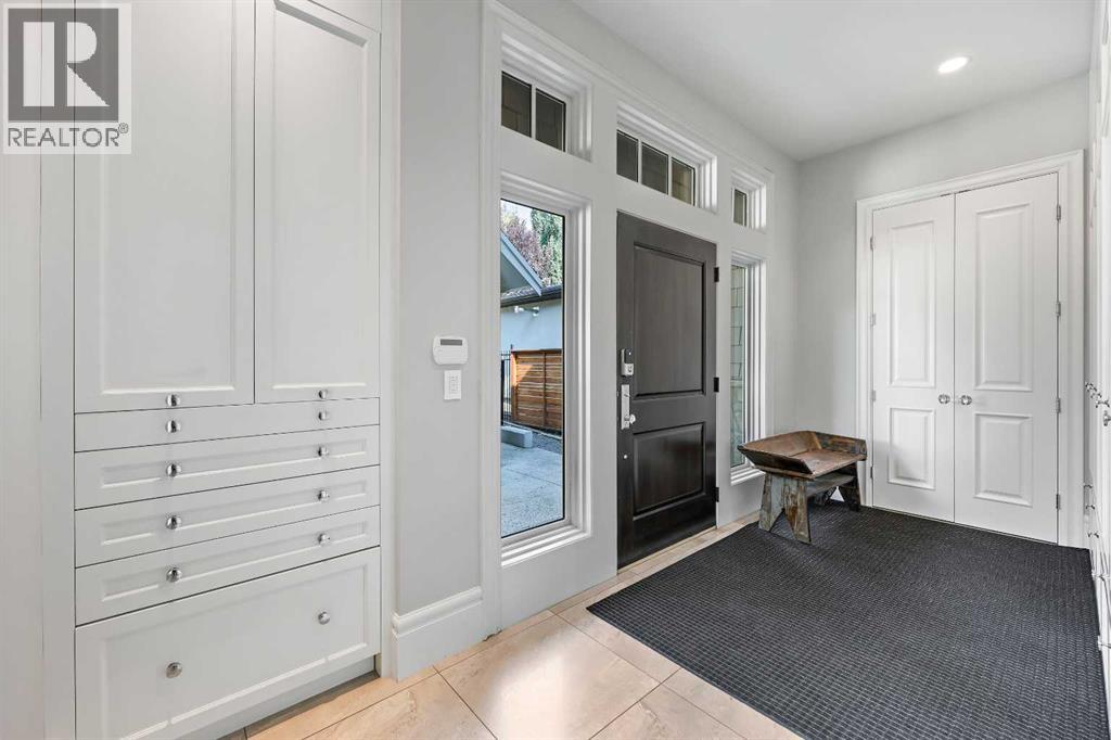 Single Family House for Sale in   Avenue SW Elboya Calgary 