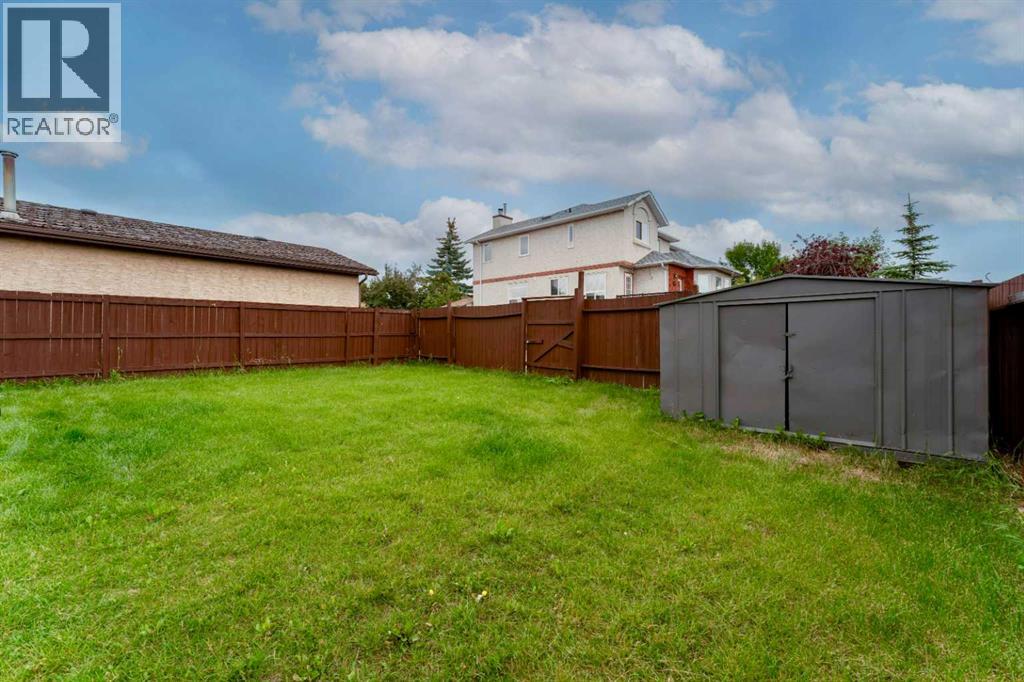 36 Whitehaven Road NE, Calgary, Alberta