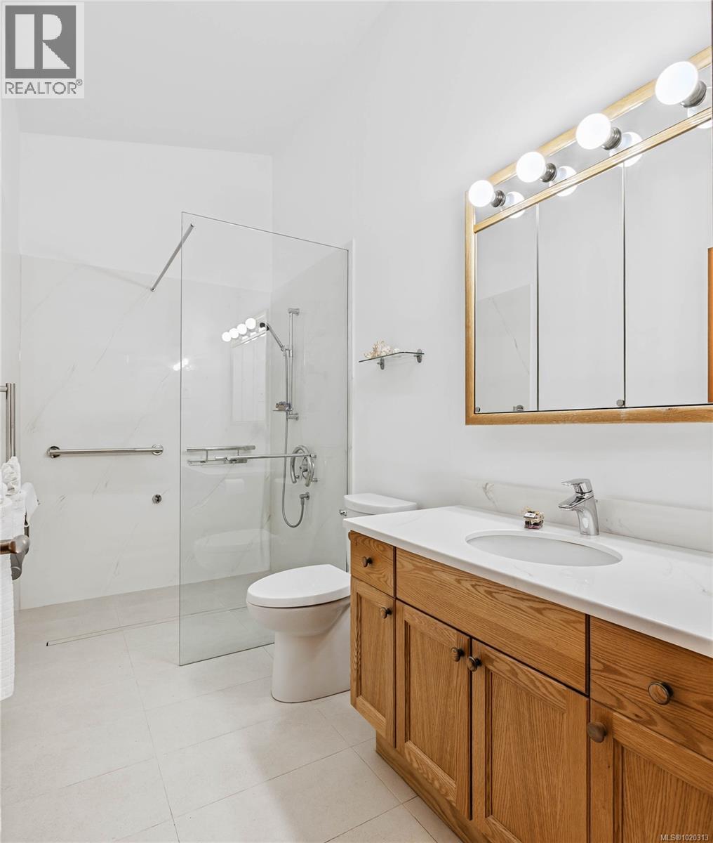 14 133 Corbett Road, Salt Spring