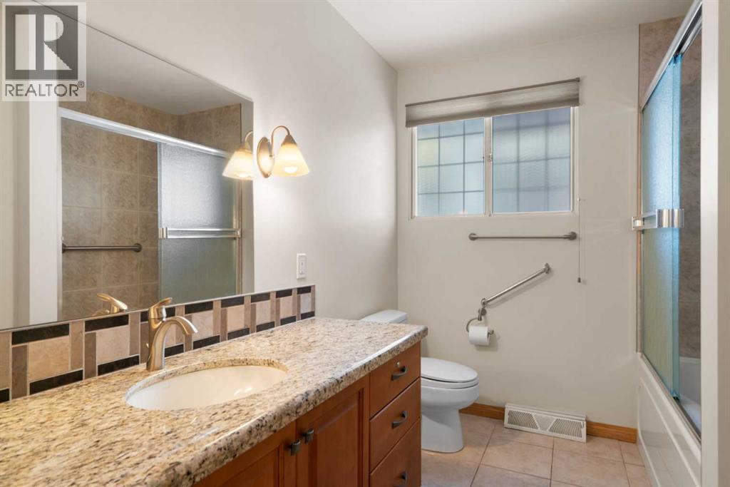 Single Family House for Sale in  Utah Drive NW University Heights Calgary 