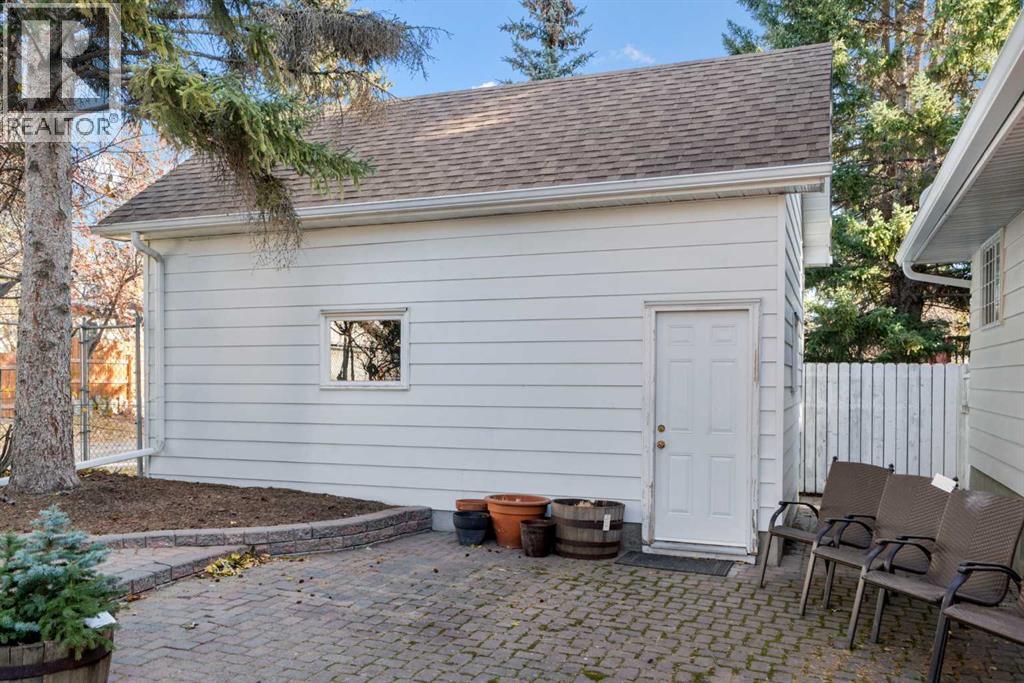 Single Family House for Sale in  Utah Drive NW University Heights Calgary 