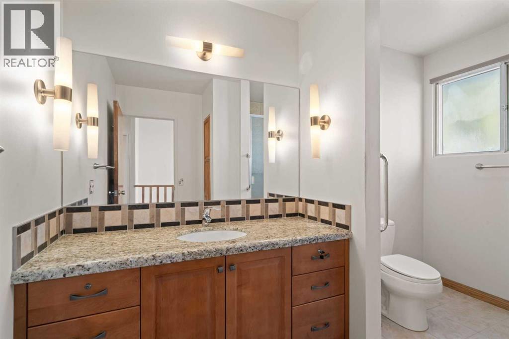 Single Family House for Sale in  Utah Drive NW University Heights Calgary 