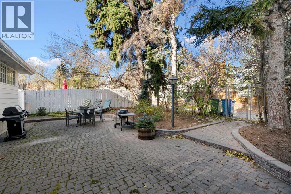 Single Family House for Sale in  Utah Drive NW University Heights Calgary 