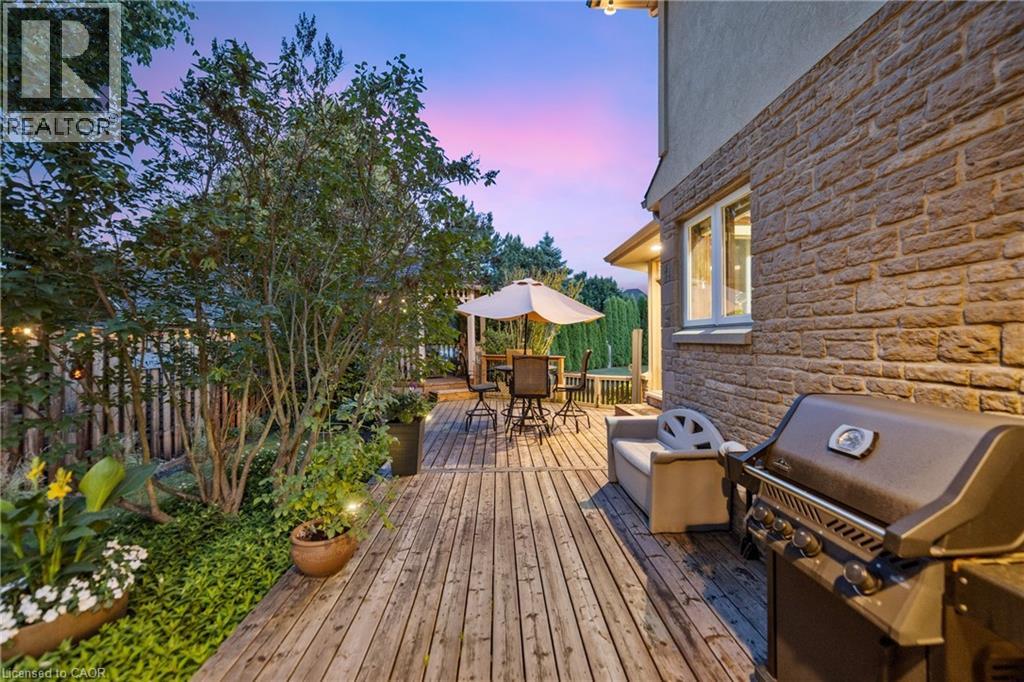 7775 ST. AUGUSTINE Crescent - 32