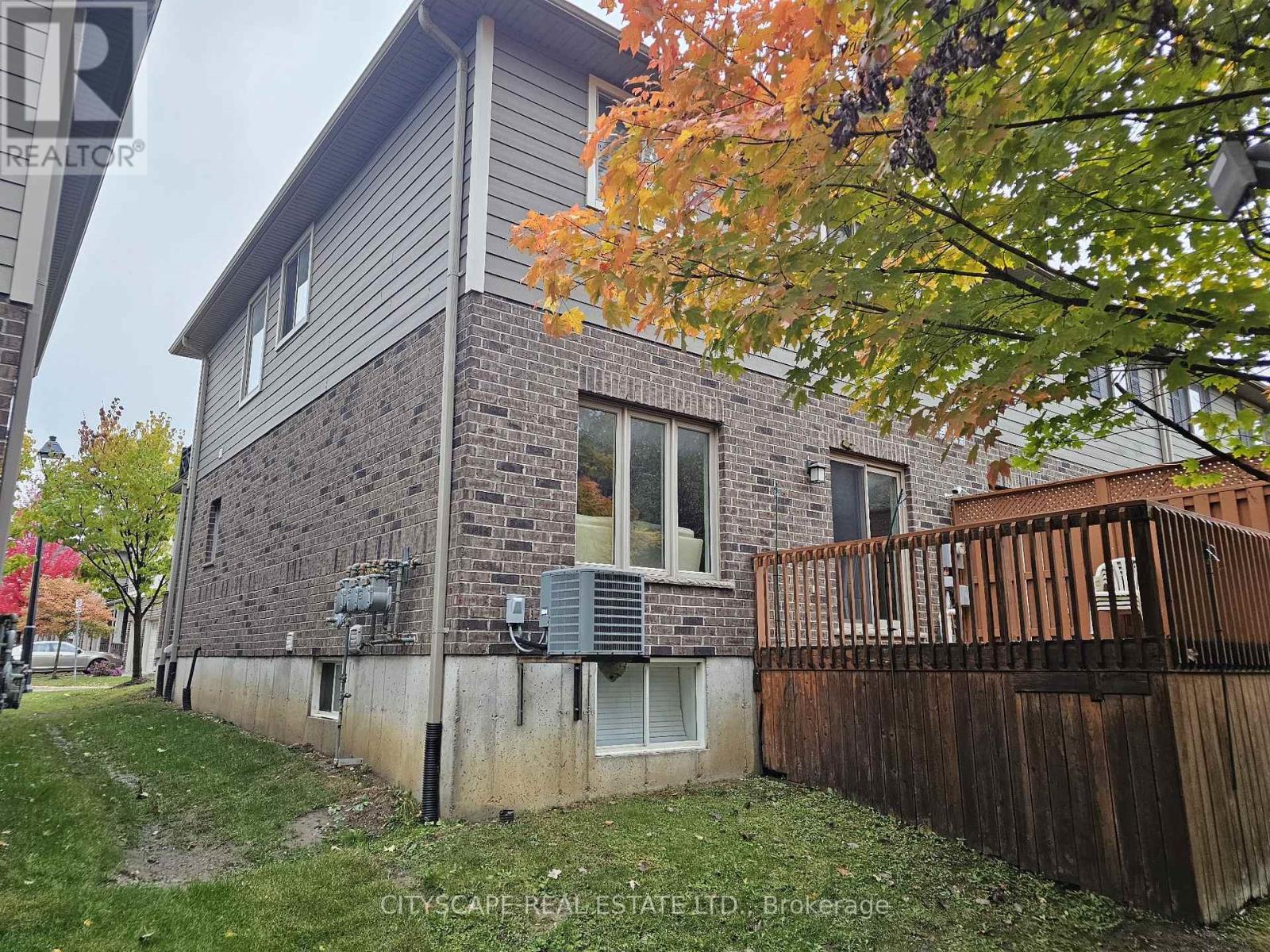 50 - 112 NORTH CENTRE ROAD - Photo 5 of 5, London North (North B), Ontario