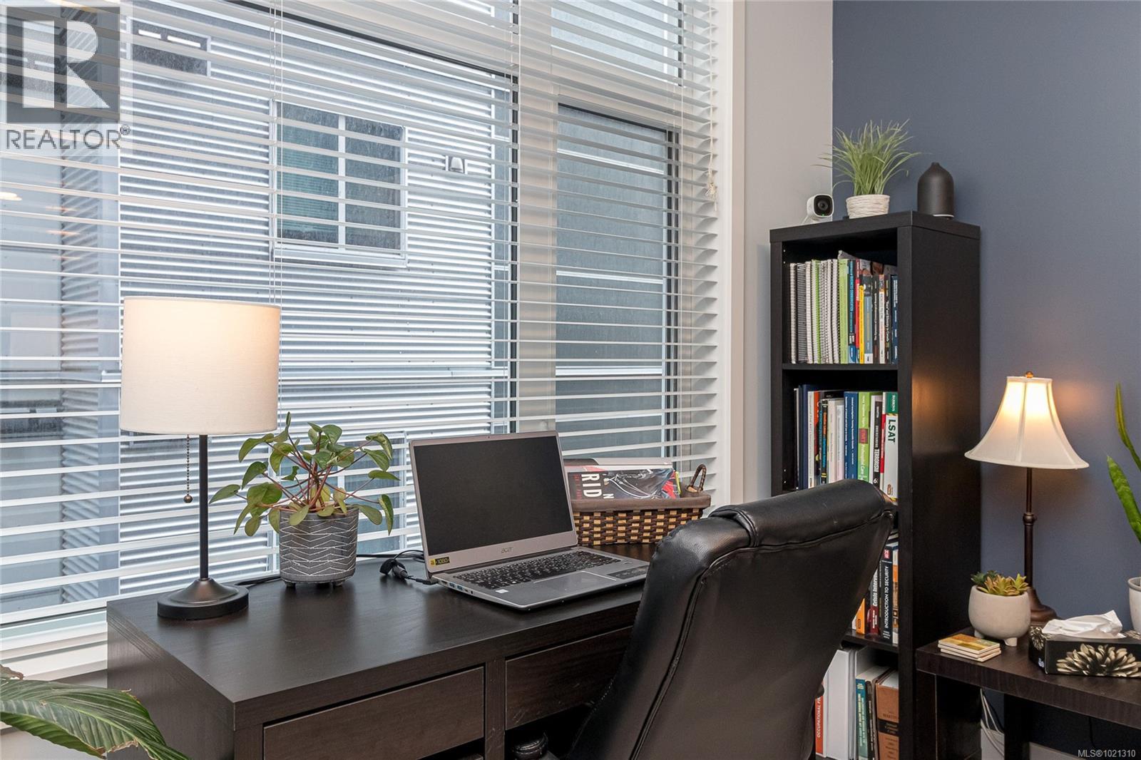 304 868 Orono Avenue, Langford