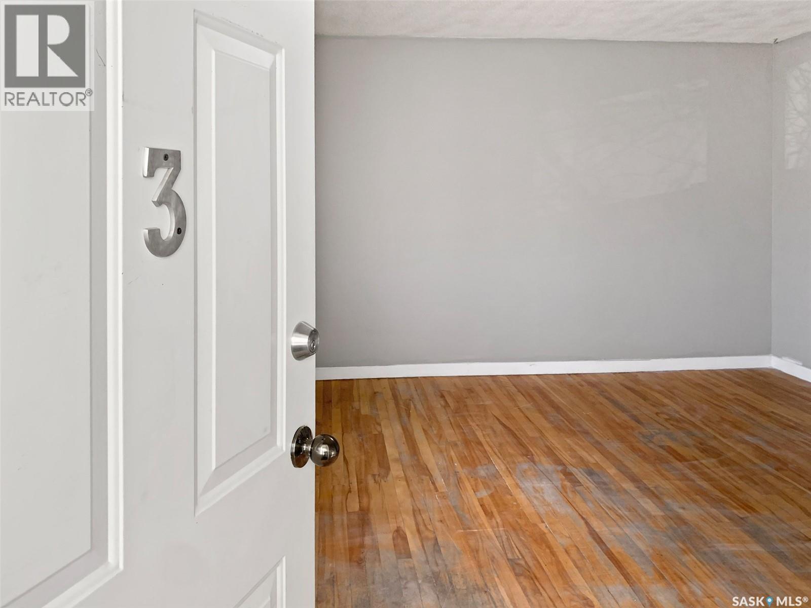 Multi-family House Low rise for Sale in  Cheadle STREET E Swift Current 