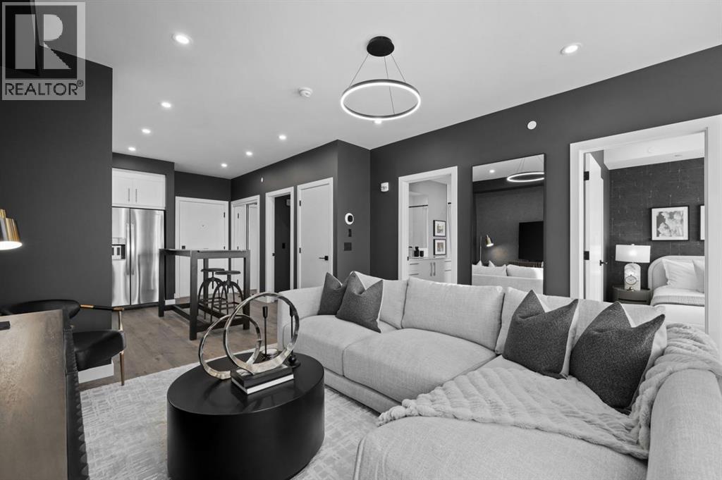 Single Family House for Sale in   A Street NW West Hillhurst Calgary 