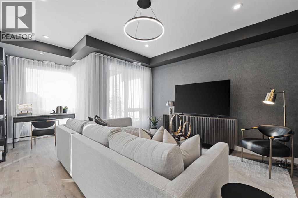 Single Family House for Sale in   A Street NW West Hillhurst Calgary 