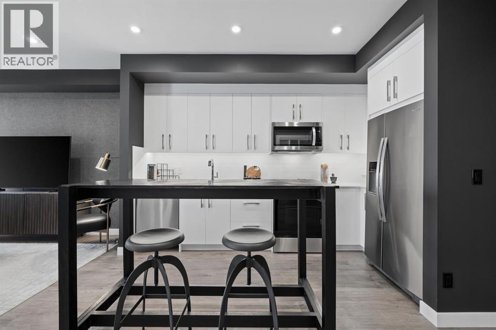 Single Family House for Sale in   A Street NW West Hillhurst Calgary 