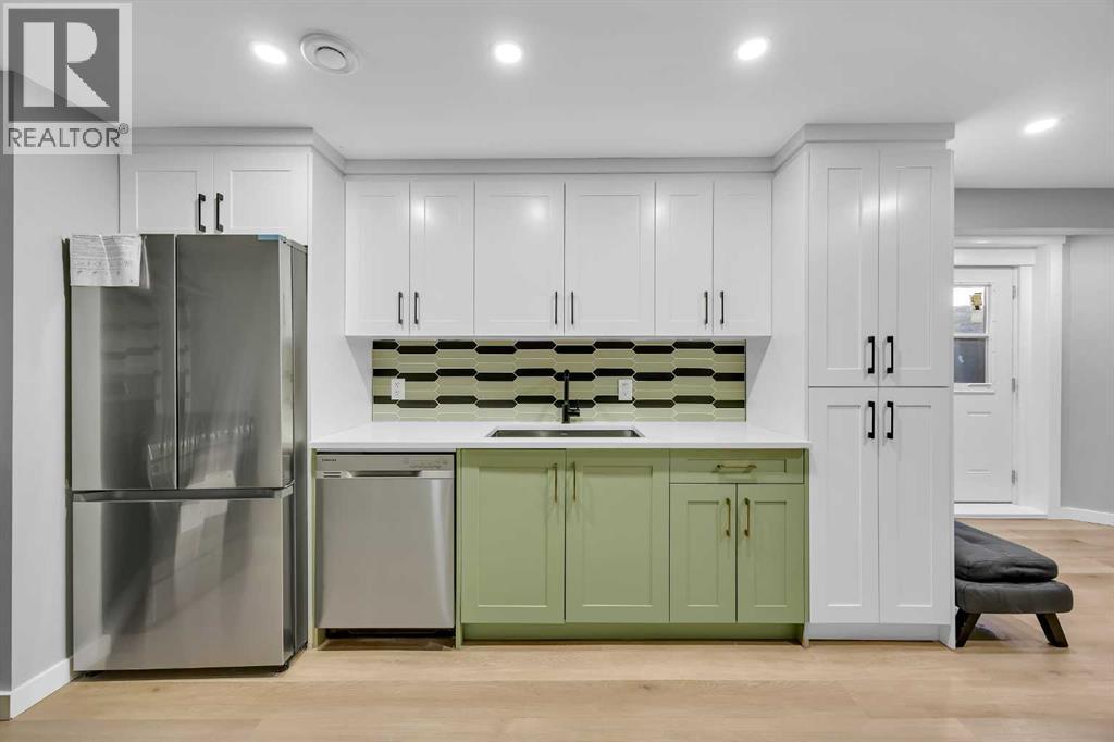 Single Family House for Sale in  Hawkstone Drive NW Hawkwood Calgary 