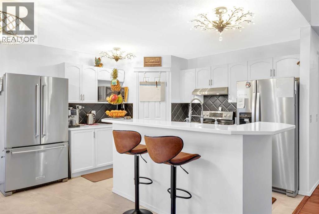 Single Family House for Sale in  Tuscarora Way NW Tuscany Calgary 