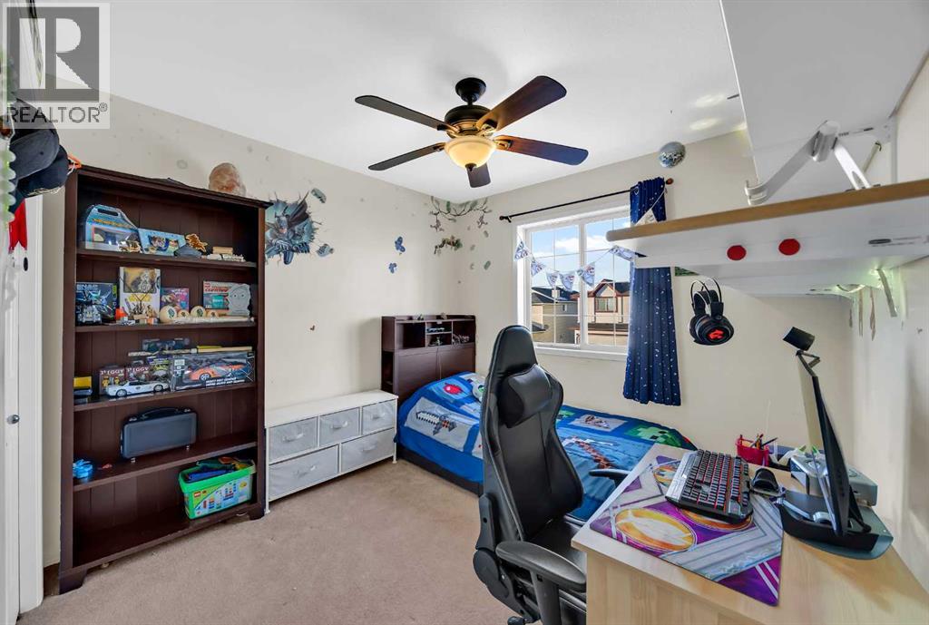 Single Family House for Sale in  Tuscarora Way NW Tuscany Calgary 