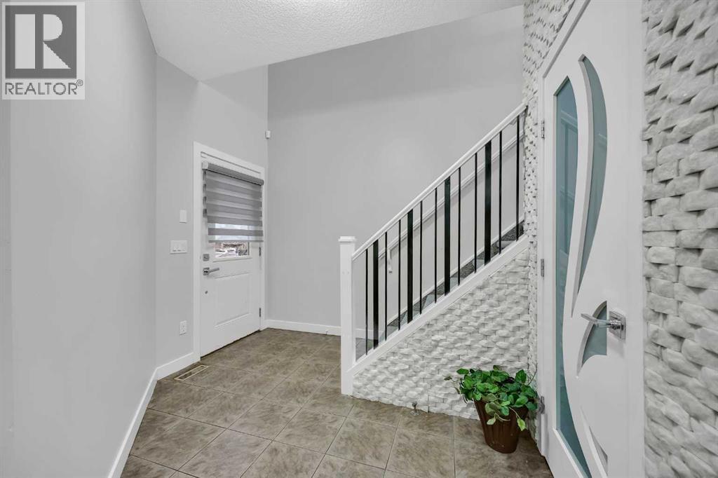 Single Family House for Sale in  Nolancrest Circle NW Nolan Hill Calgary 