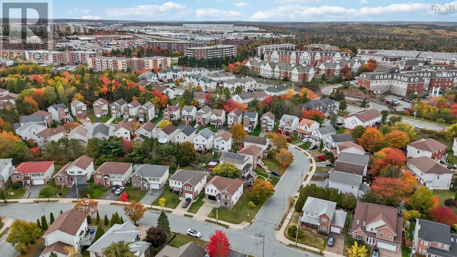 Property 38 of 49 of 34 Lancaster Drive