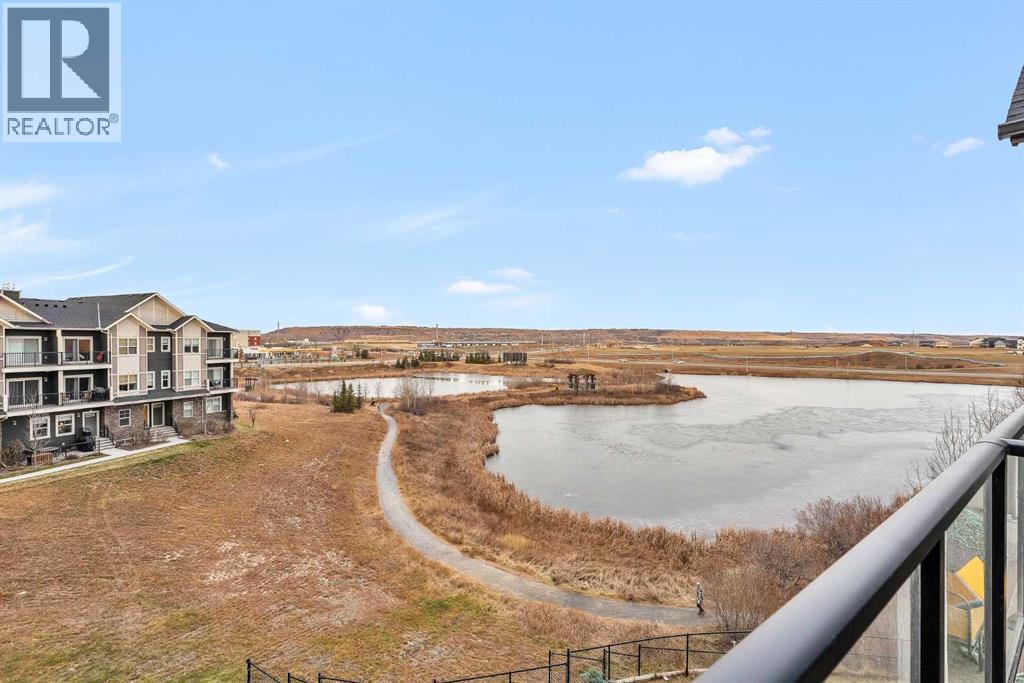 250 Fireside View, Cochrane