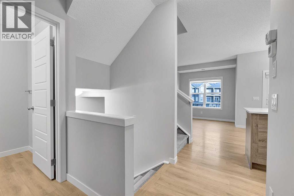 250 Fireside View, Cochrane